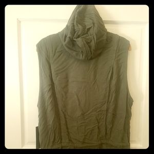 Tinsel Twill Cargo Vest, olive green